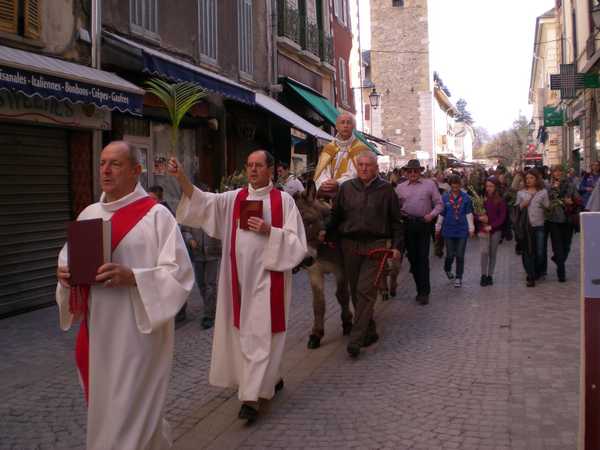 La procession 7.jpg